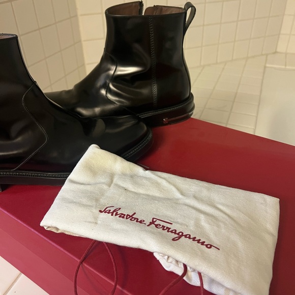 FERRAGAMO BOOTS - Picture 2 of 6